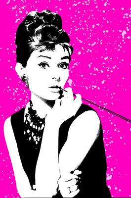 Audrey Hepburn Pembe Zemin Kanvas Tablo