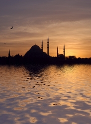 Özverler - Batan Güneşte Camii Kanvas Tablo