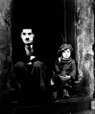 Charlie Chaplin ve Bir Çocuk Kanvas Tablo