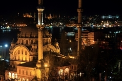 Gece Vakti Dolmabahçe Camii Kanvas Tablo - Thumbnail