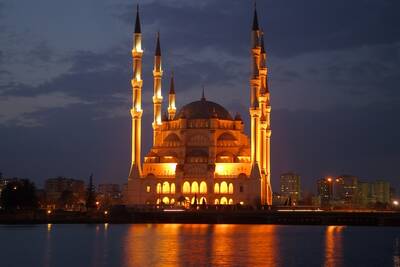 Işıklandırılmış Camii Kanvas Tablo