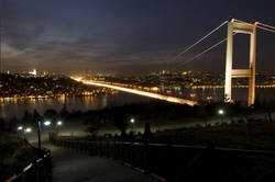 Işıklı Boğaziçi Köprüsü Kanvas Tablo - Thumbnail