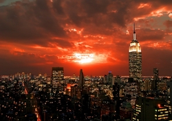 Özverler - Kızıl Gökyüzünde New York Kanvas Tablo