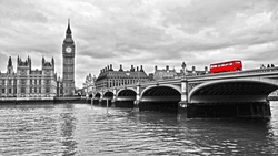 Özverler - Londra Siyah Beyaz Kanvas Tablo 2