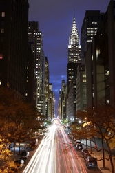 Özverler - New York'ta Işıklı Yollar Kanvas Tablo