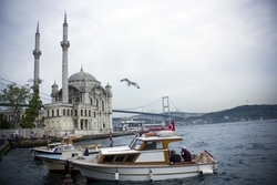 Ortaköy'de Sandal Kanvas Tablo - Thumbnail